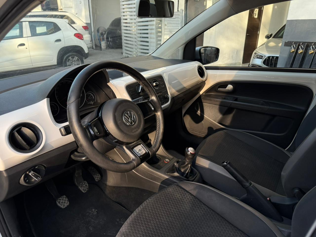 Volkswagen Up HB Cross up 2017