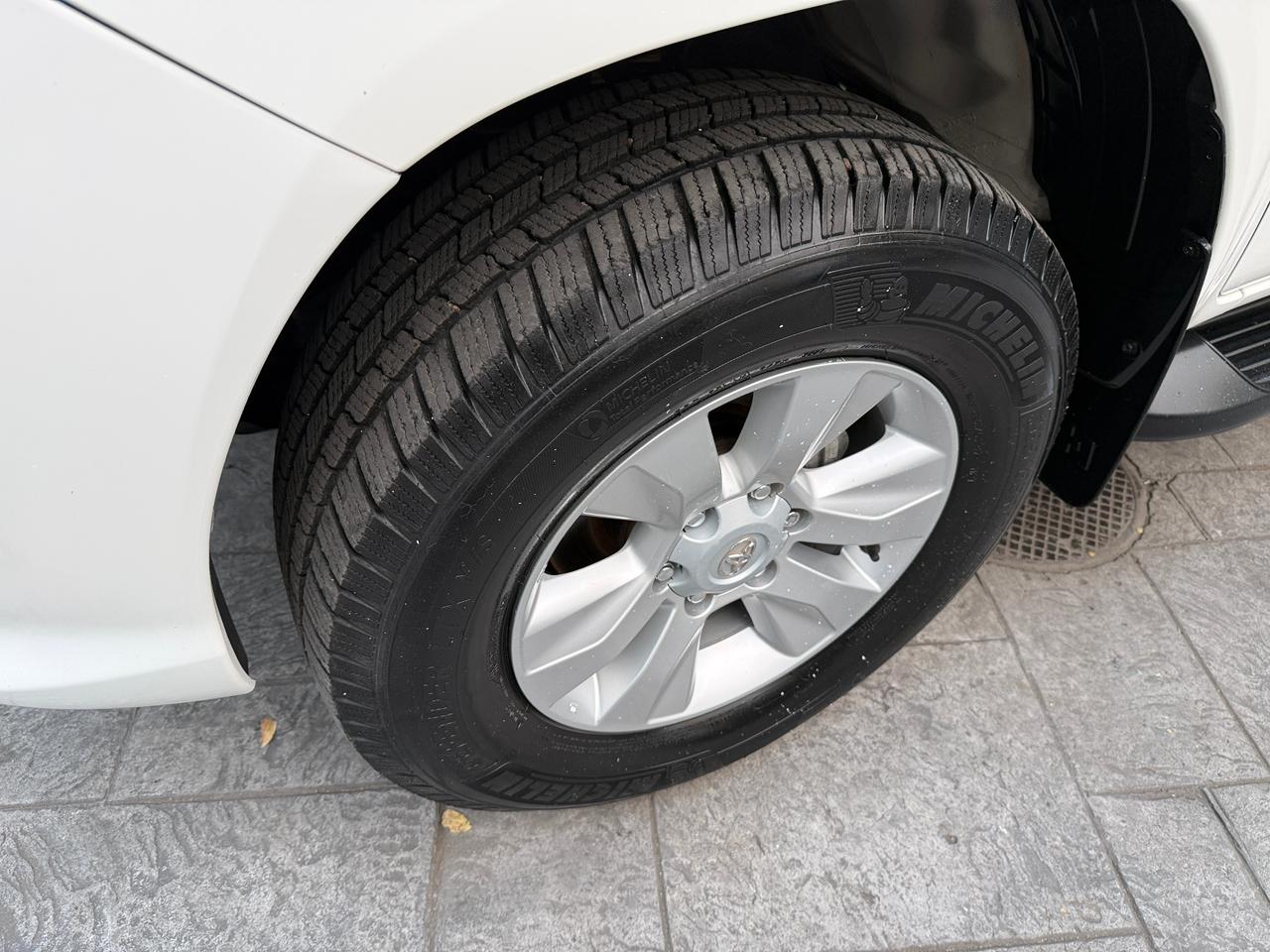 Toyota Hilux sr 2020