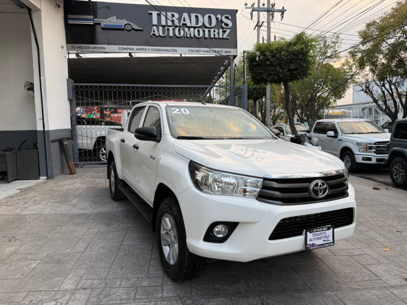 Toyota Hilux sr 2020