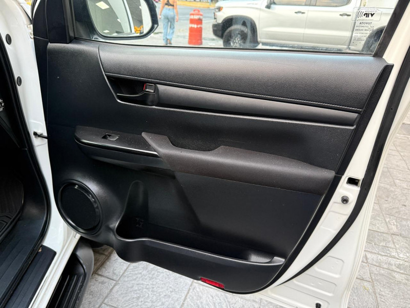 Toyota Hilux sr 2020