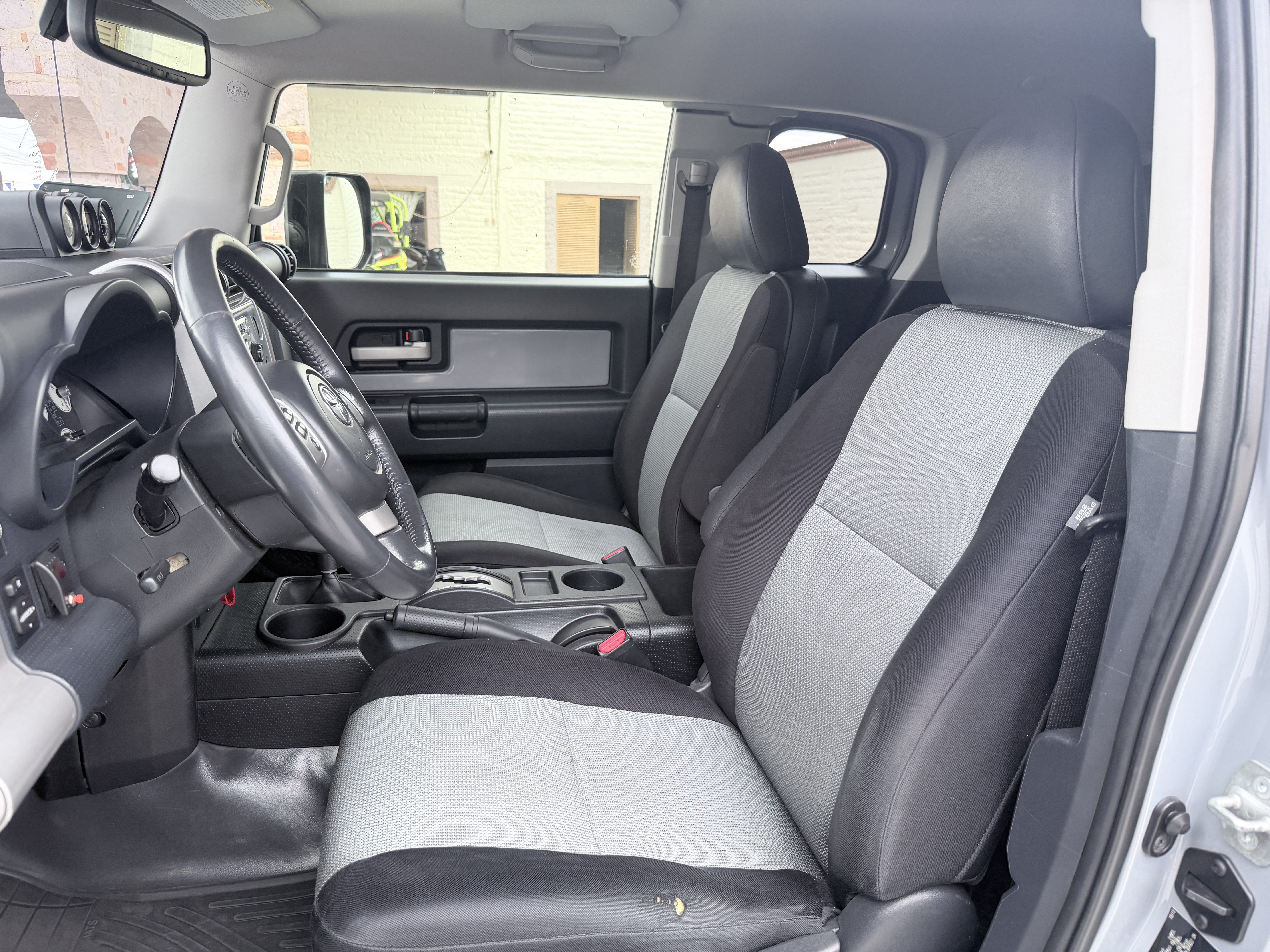 Toyota FJ Cruiser Premium 2013