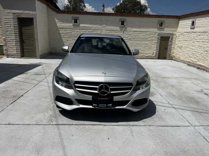 Mercedes Benz Clase C C180 CGI 2016