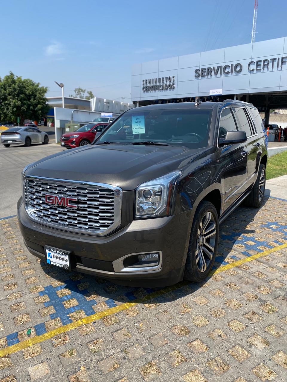 GMC Yukon Denali 2019