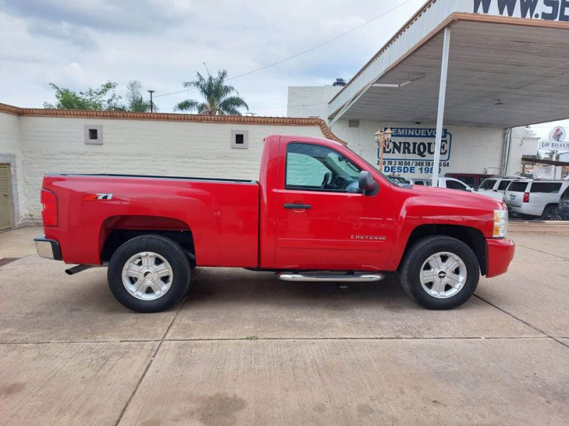 Chevrolet Cheyenne Cheyenne LT 2013