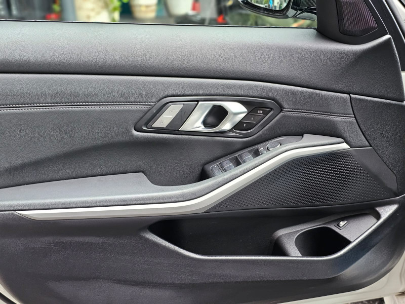 BMW Serie 3 330e PHEV 2023