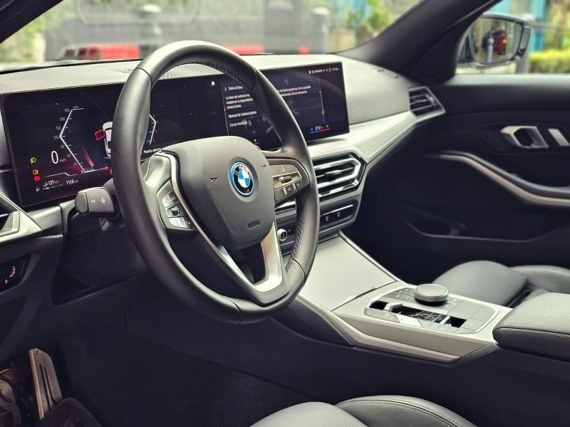 BMW Serie 3 330e PHEV 2023