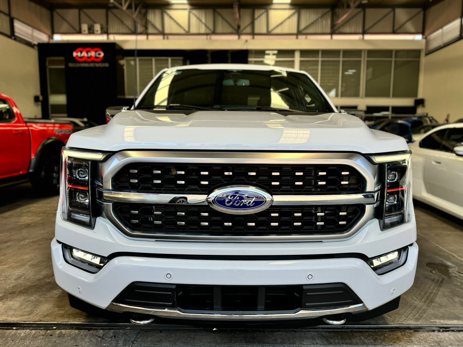 Ford Lobo Crew Cab Platinum Eoboost 2023