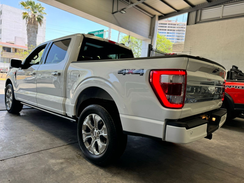 Ford Lobo Crew Cab Platinum Eoboost 2023