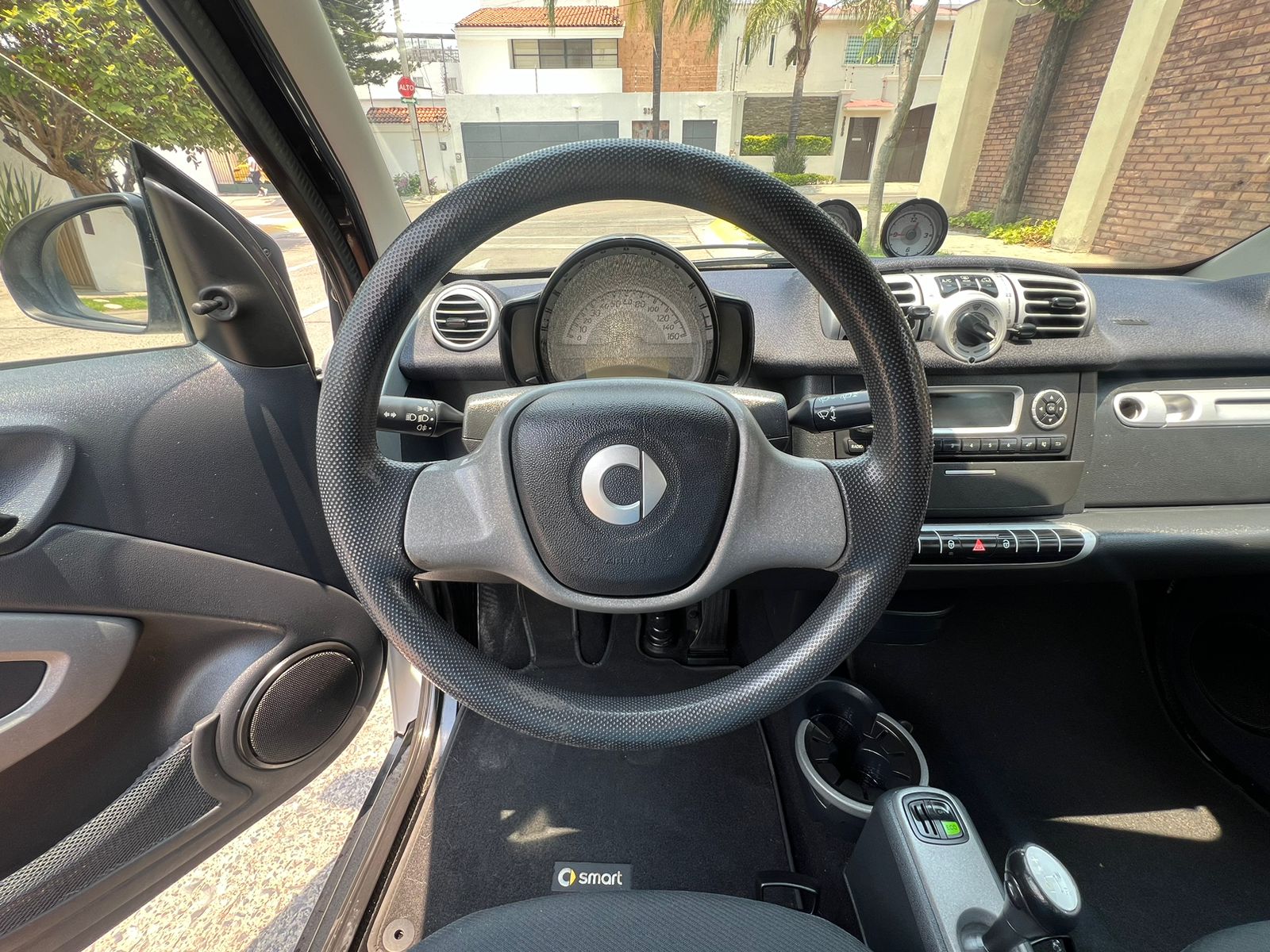 Smart Fortwo Coupé y Black and White 2012