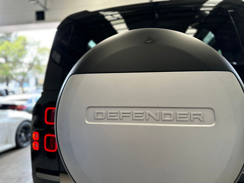 Land Rover Defender X-Dynamic SE 110 2022