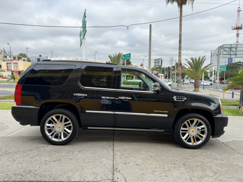 Cadillac Escalade Platinum 2013