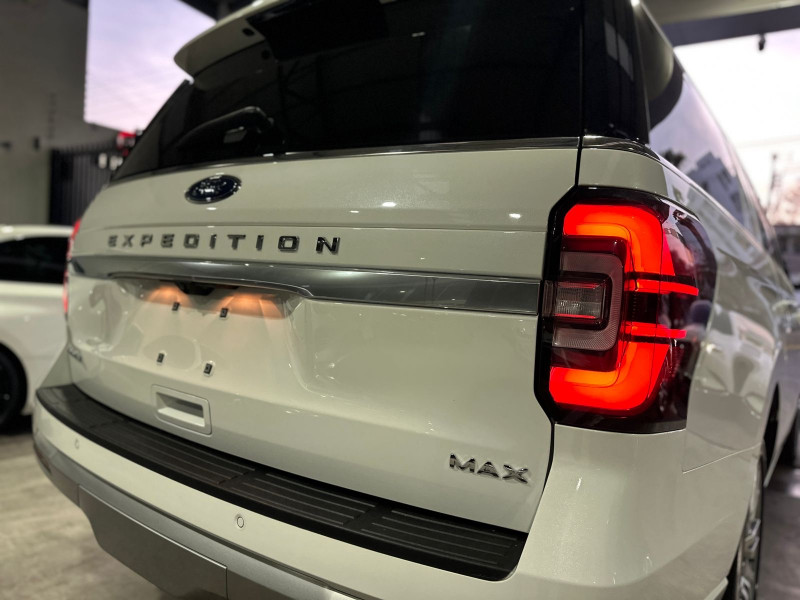 Ford Expeditión Platinum Max 2022