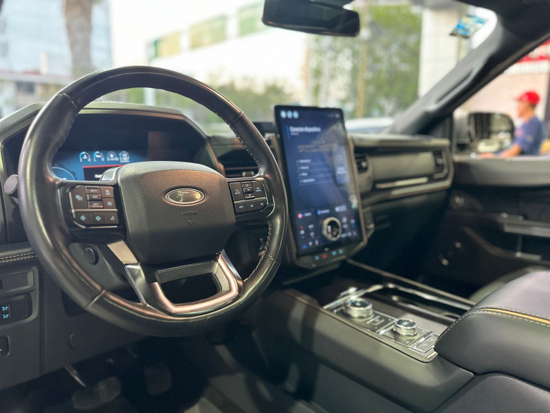 Ford Expeditión Platinum Max 2022
