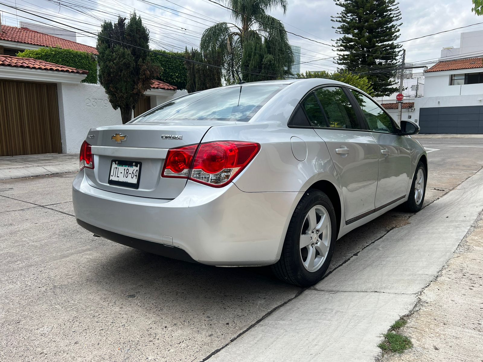 Chevrolet Cruze LS 2011