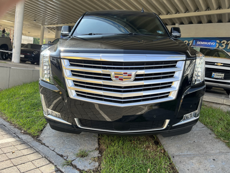 Cadillac Escalade SUV Platinum 2018