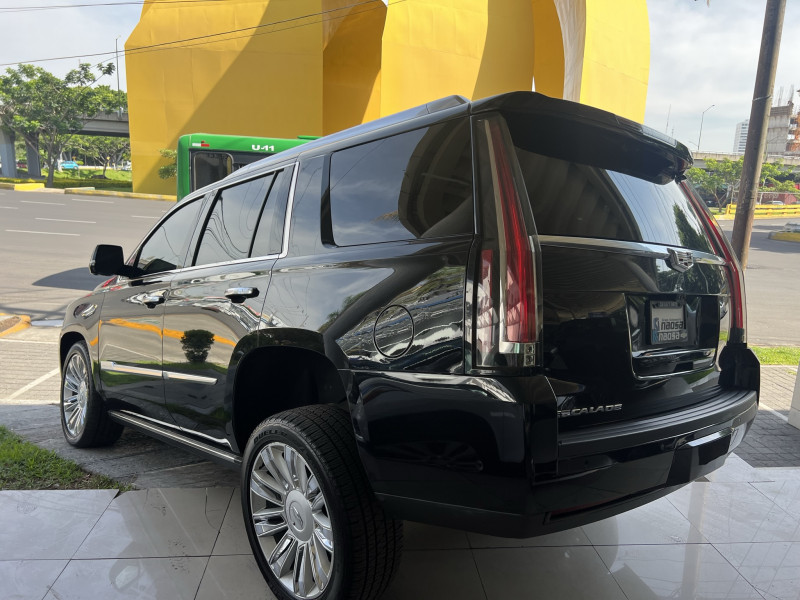 Cadillac Escalade SUV Platinum 2018