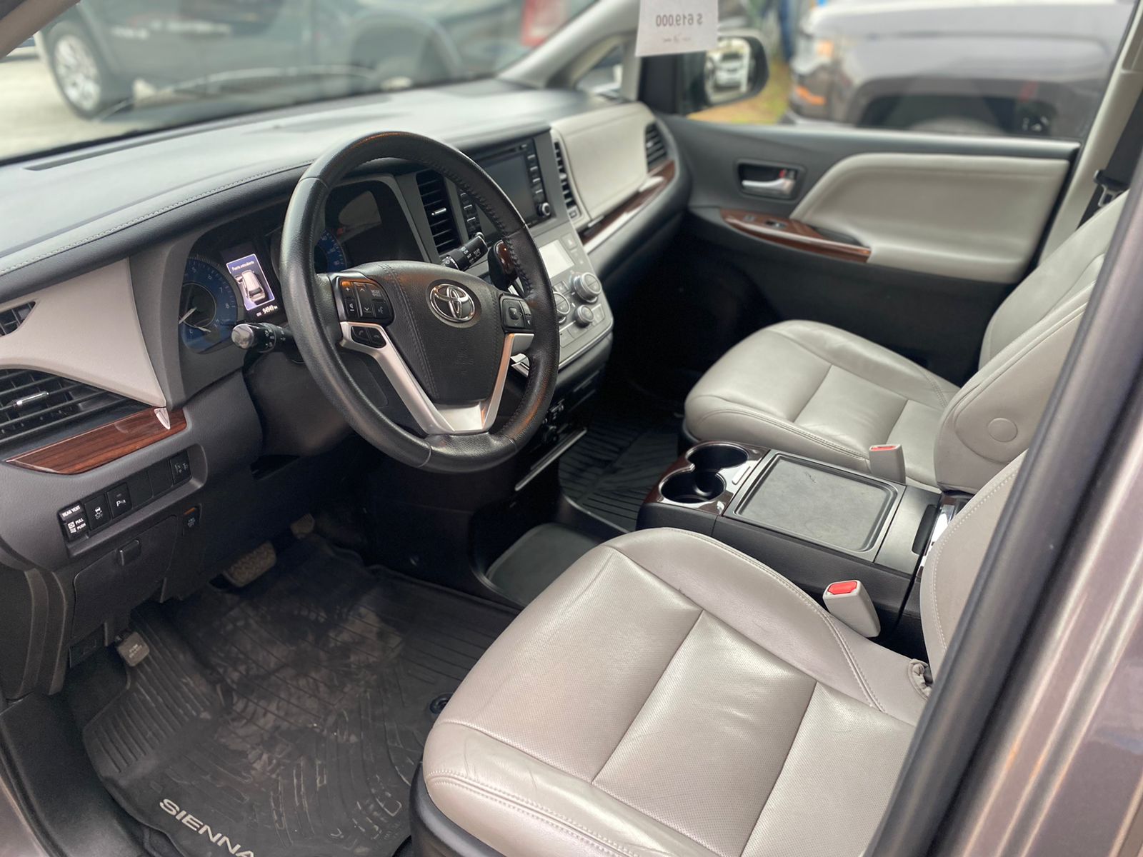 Toyota Sienna Limited 2019