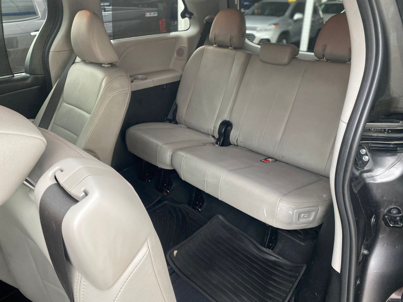 Toyota Sienna Limited 2019