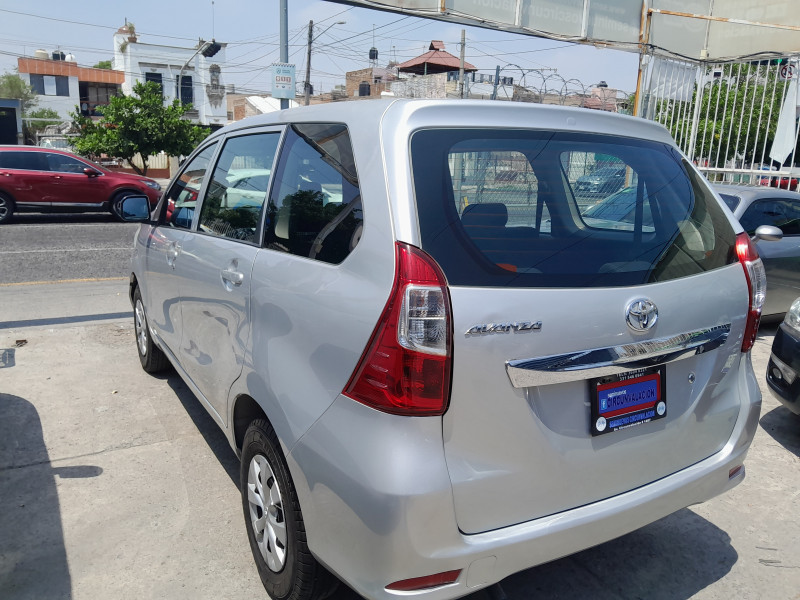 Toyota Avanza LE 2019