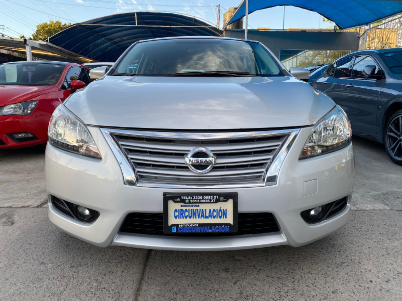 Nissan Sentra Advance 2016