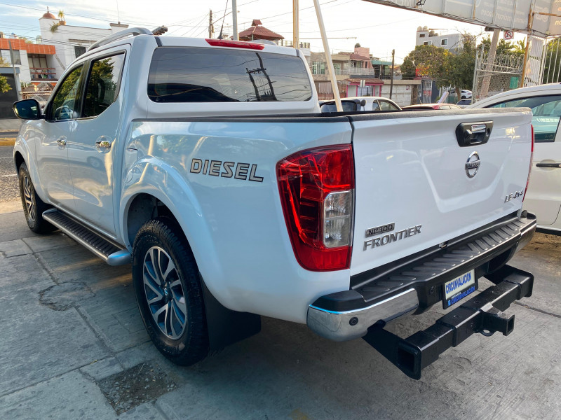 Nissan Np300 Frontier Le Diesel 4x4 2018