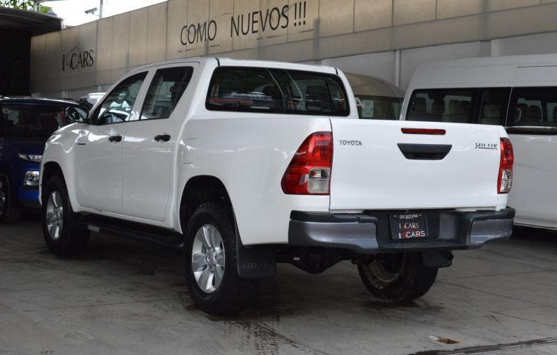 Toyota Hilux SR Doble Cabina 2019