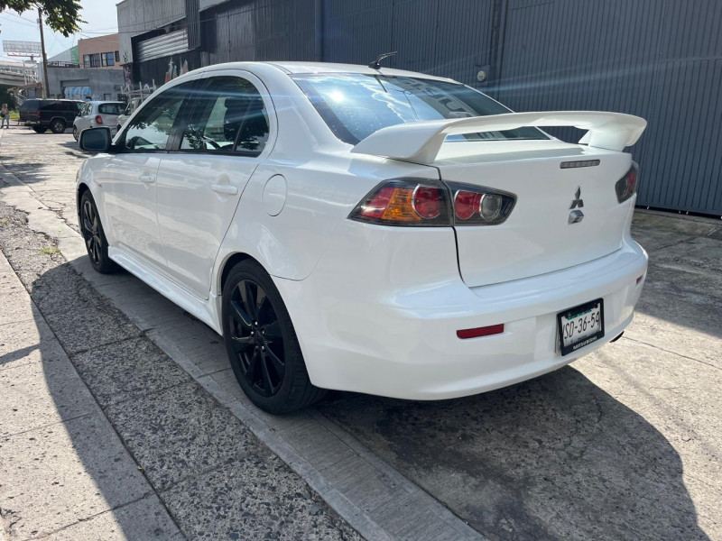 Mitsubishi Lancer GTS, CVT 2012