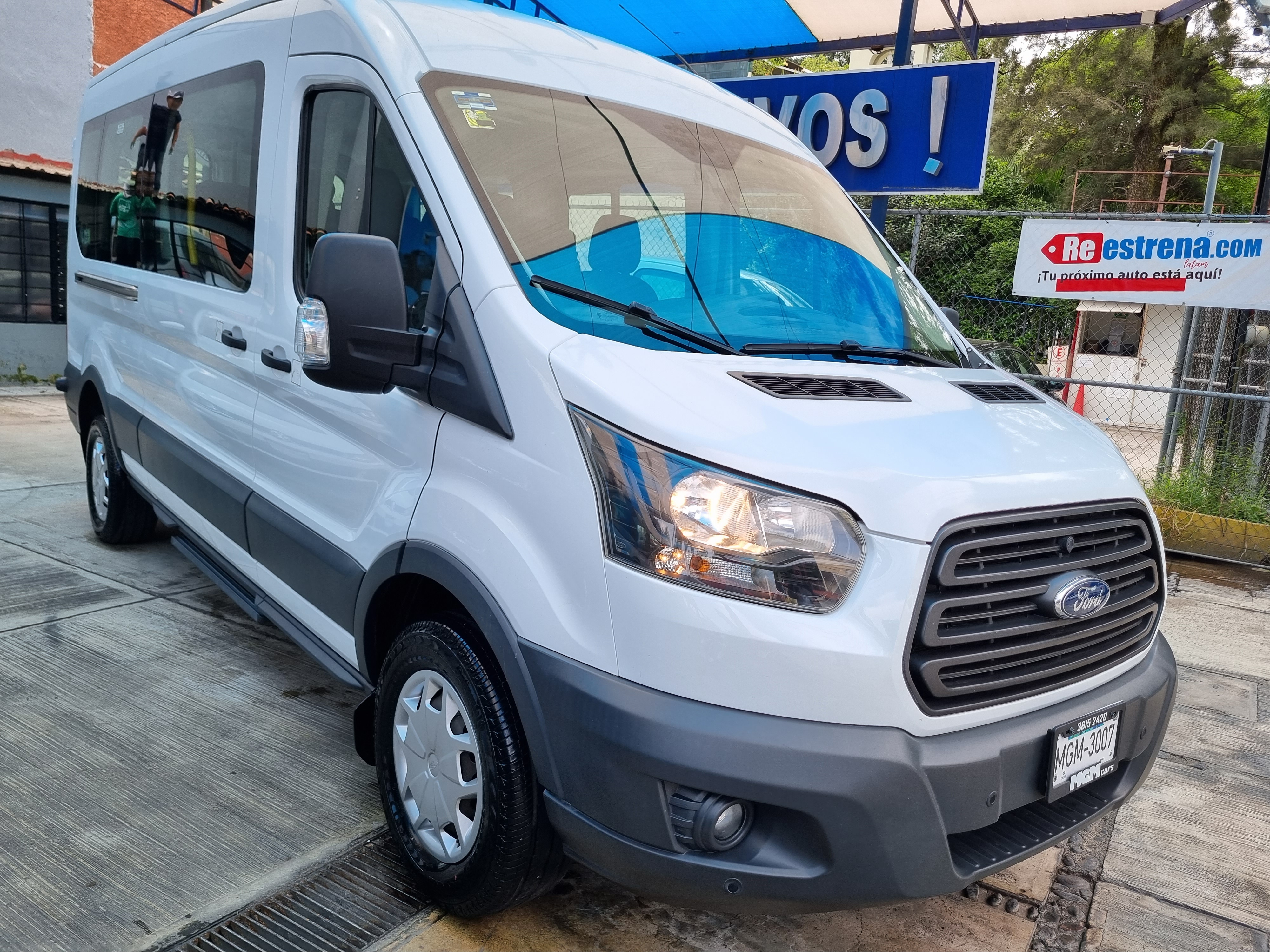 Ford Transit Kombi Larga 2019