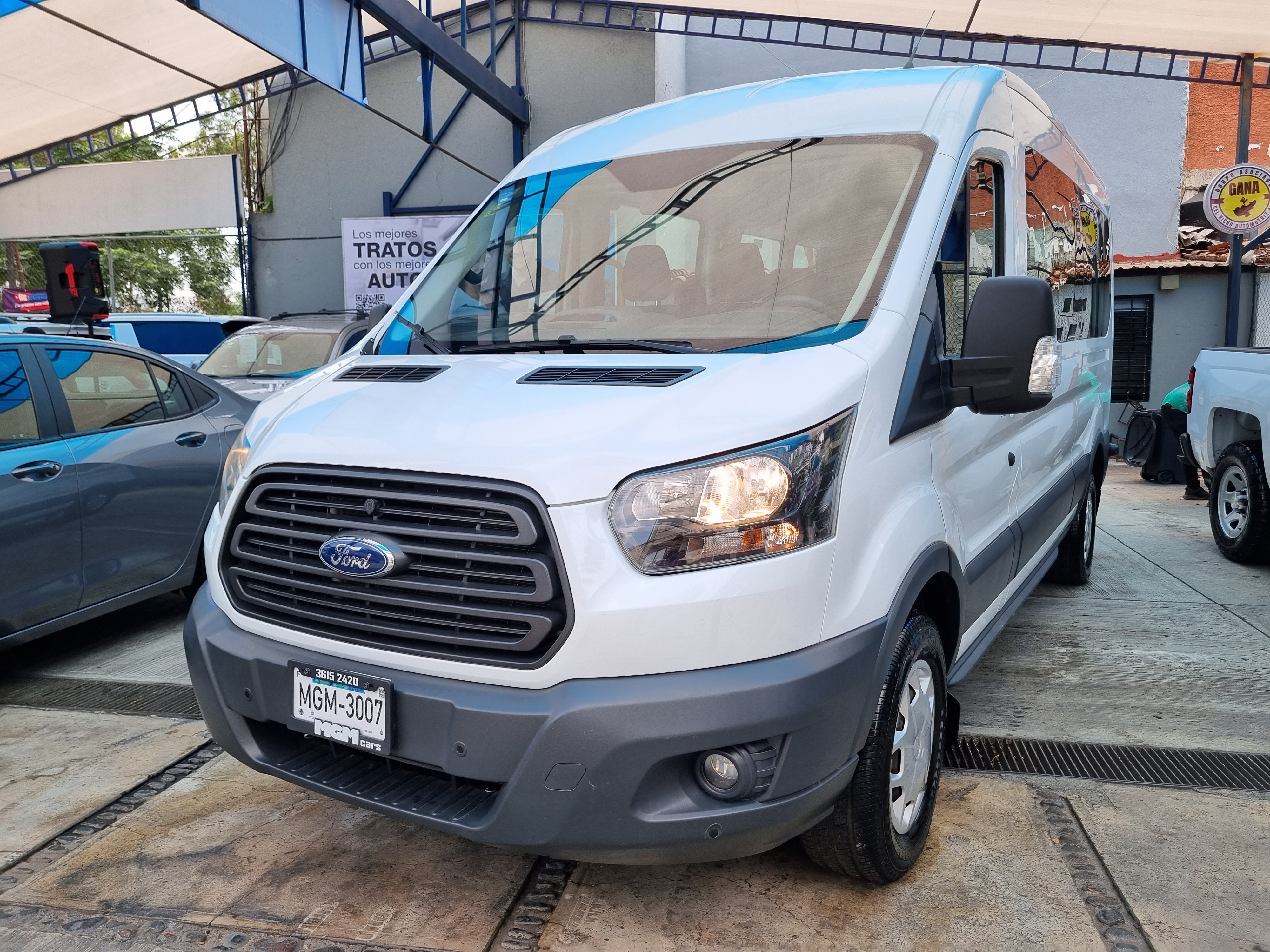 Ford Transit Kombi Larga 2019