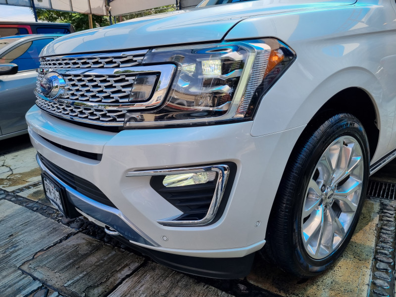 Ford Expeditión Platinum Max 2018