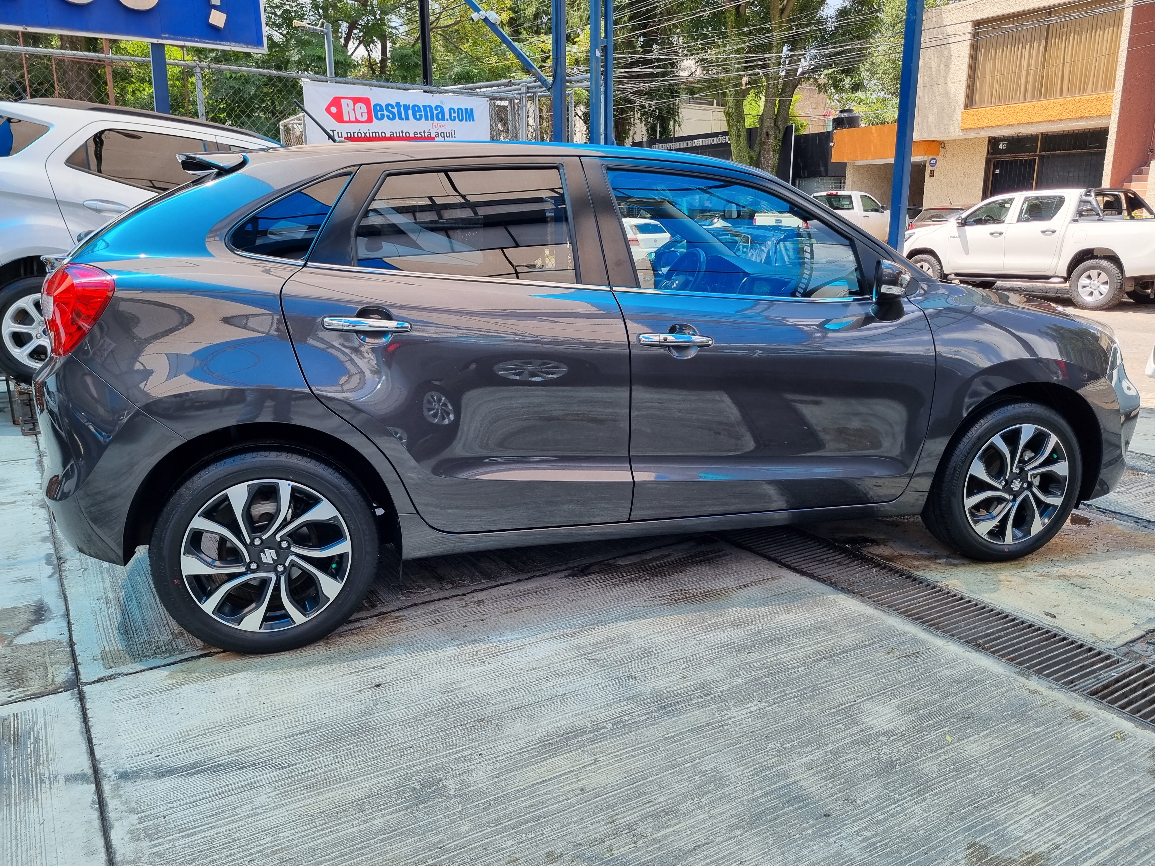 Suzuki Baleno HB GLE Plus 2022