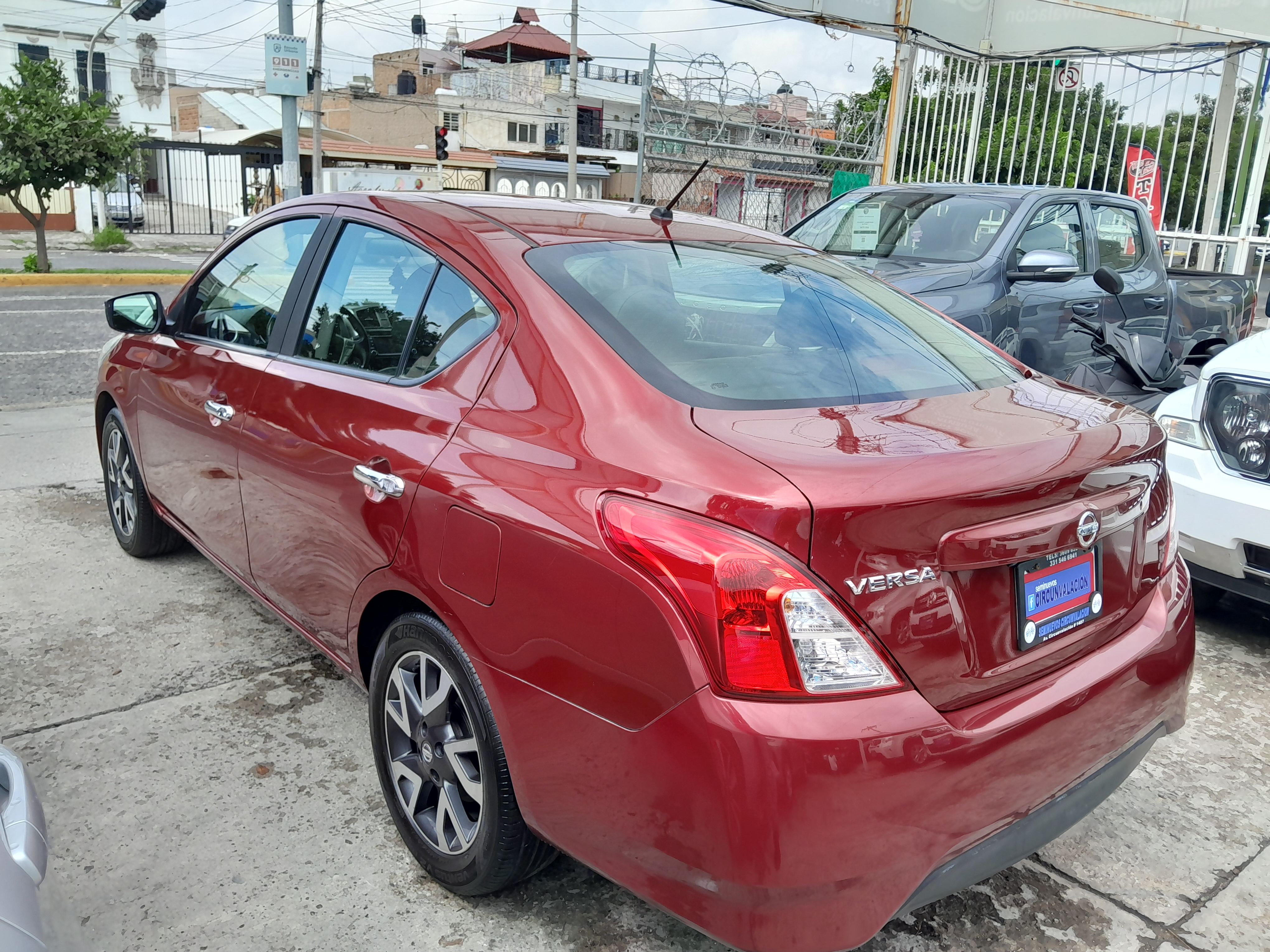 Nissan Versa Exclusive 2018