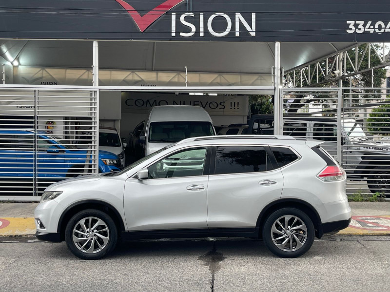 Nissan X-Trail Advance 2015