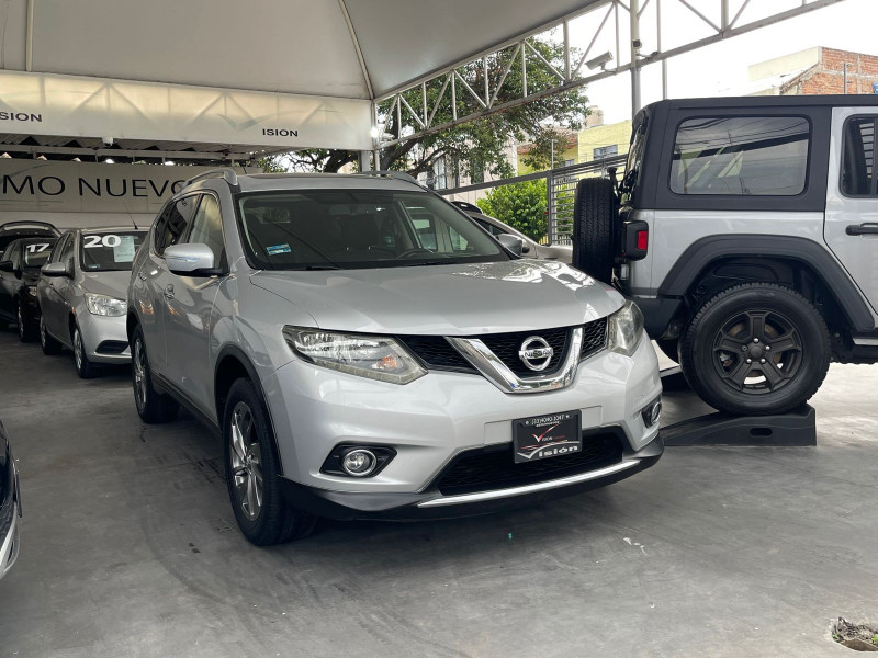Nissan X-Trail Advance 2015