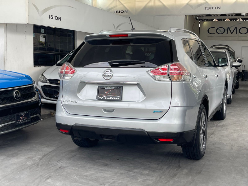 Nissan X-Trail Advance 2015