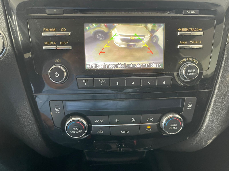 Nissan X-Trail Advance 2015