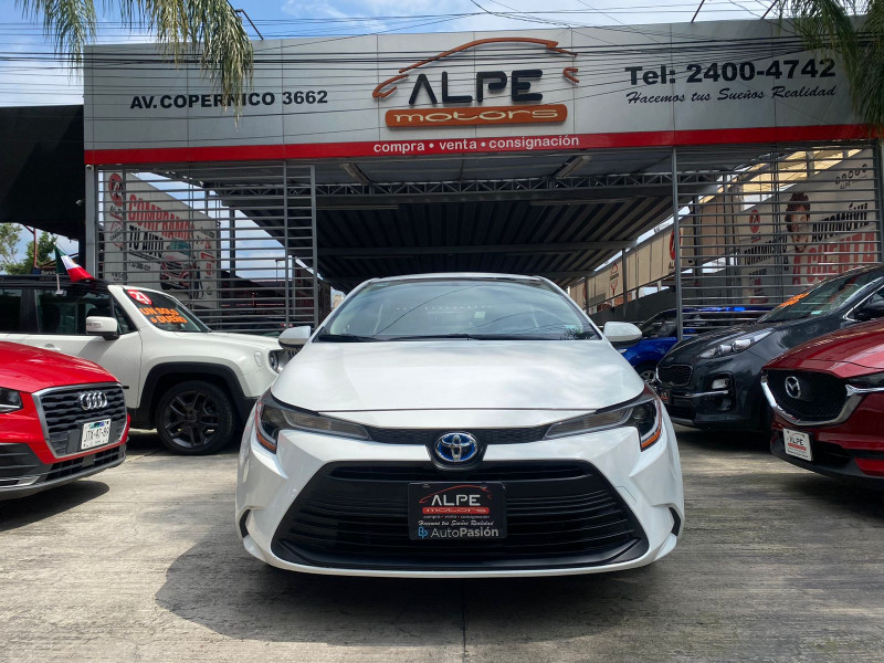Toyota Corolla LE HYBRID 2023