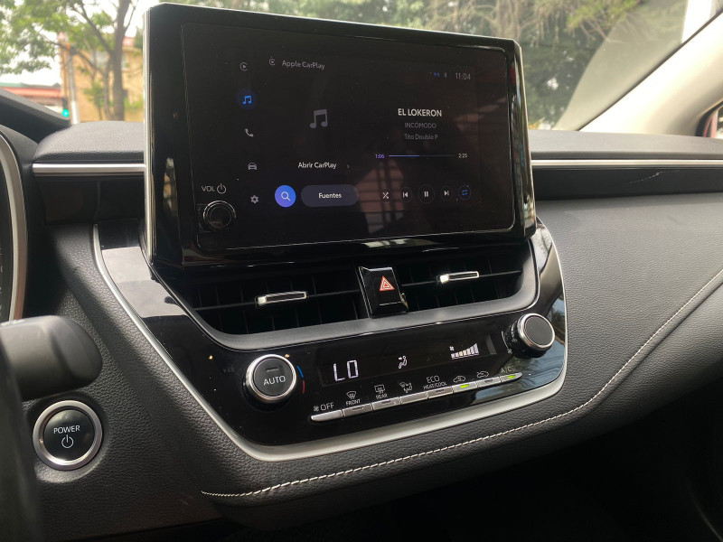 Toyota Corolla LE HYBRID 2023
