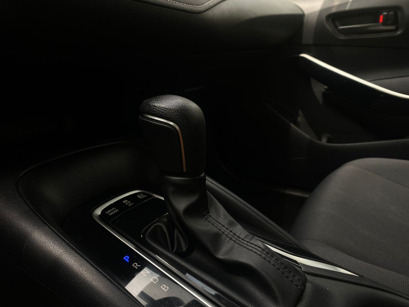 Toyota Corolla LE HYBRID 2023