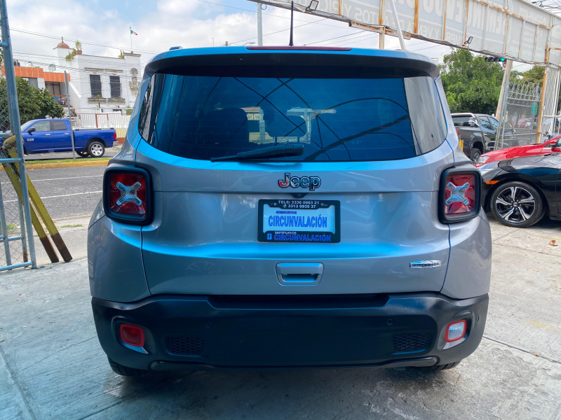 Jeep Renegade Latitude 2020