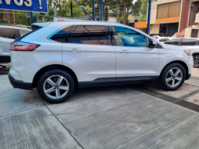 Ford Edge SEL Plus 2019