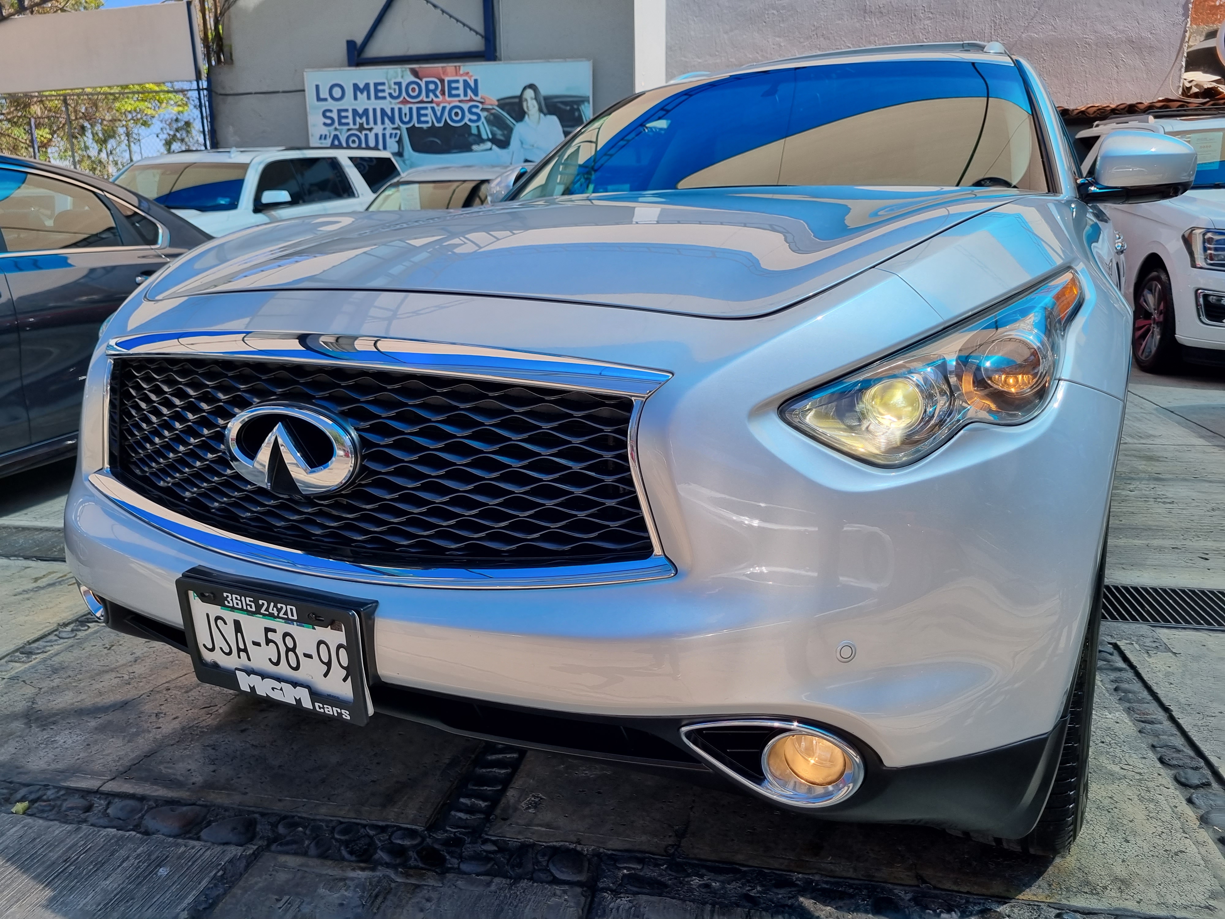 Infiniti QX70 QX70 2014