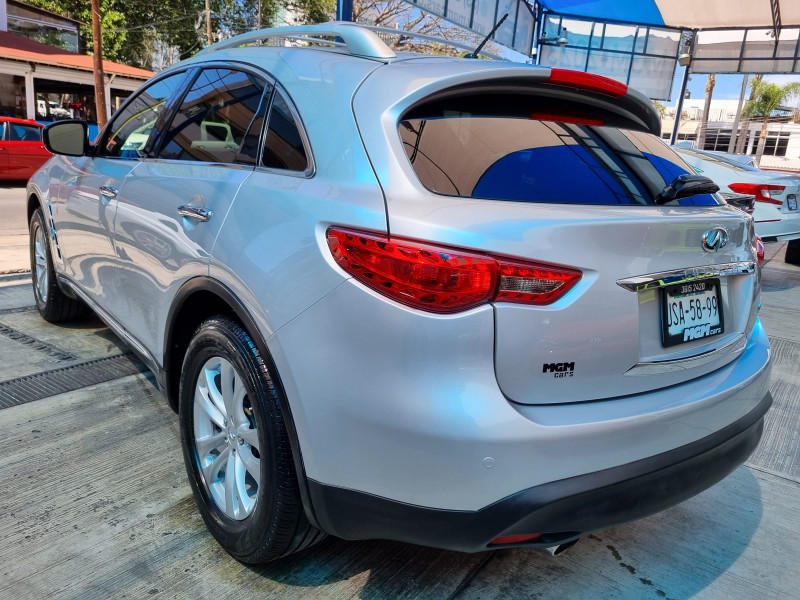 Infiniti QX70 QX70 2014