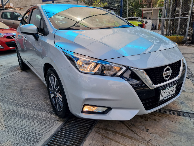 Nissan Versa Advance 2022