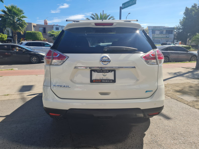 Nissan X-Trail Advance 2016
