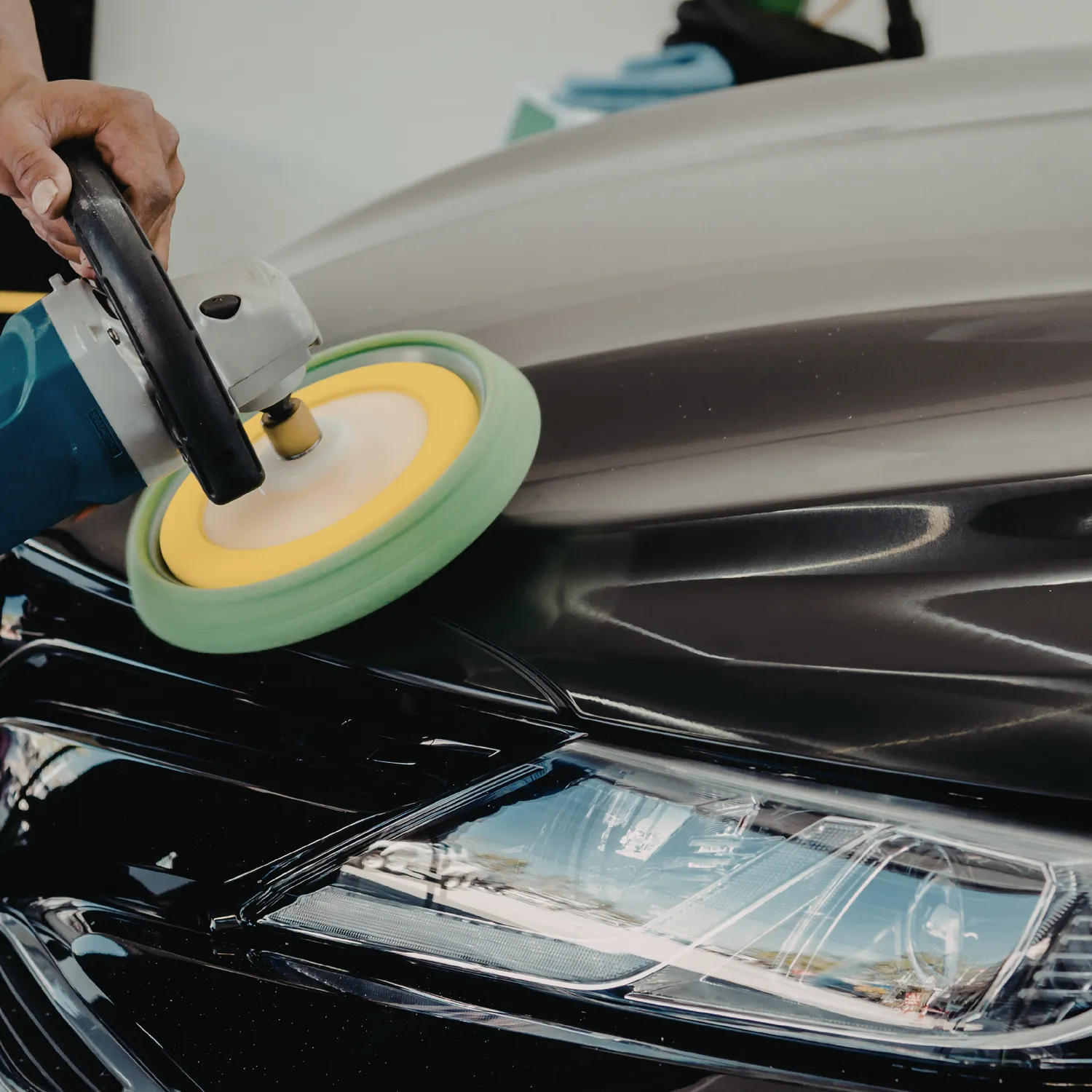 Polissage automobile