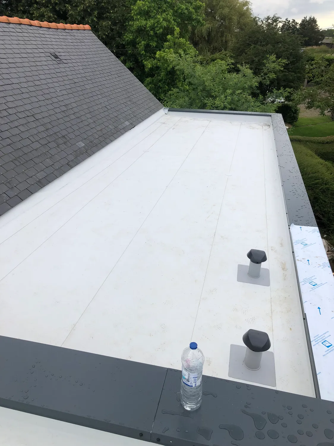 Travaux d’étanchéité réalisés par Solutions Couverture