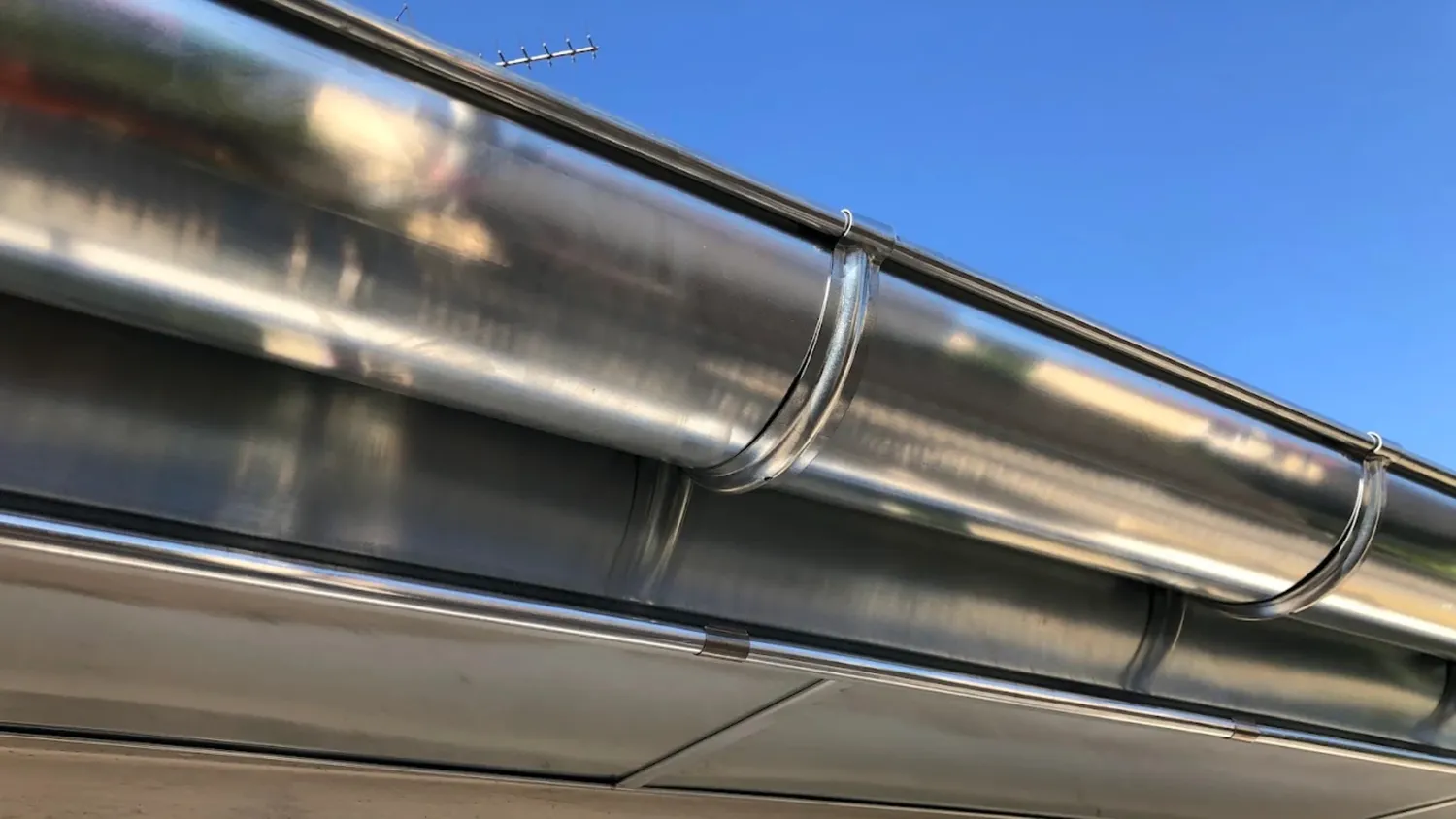 Travaux de toiture réalisés par Solutions Couverture