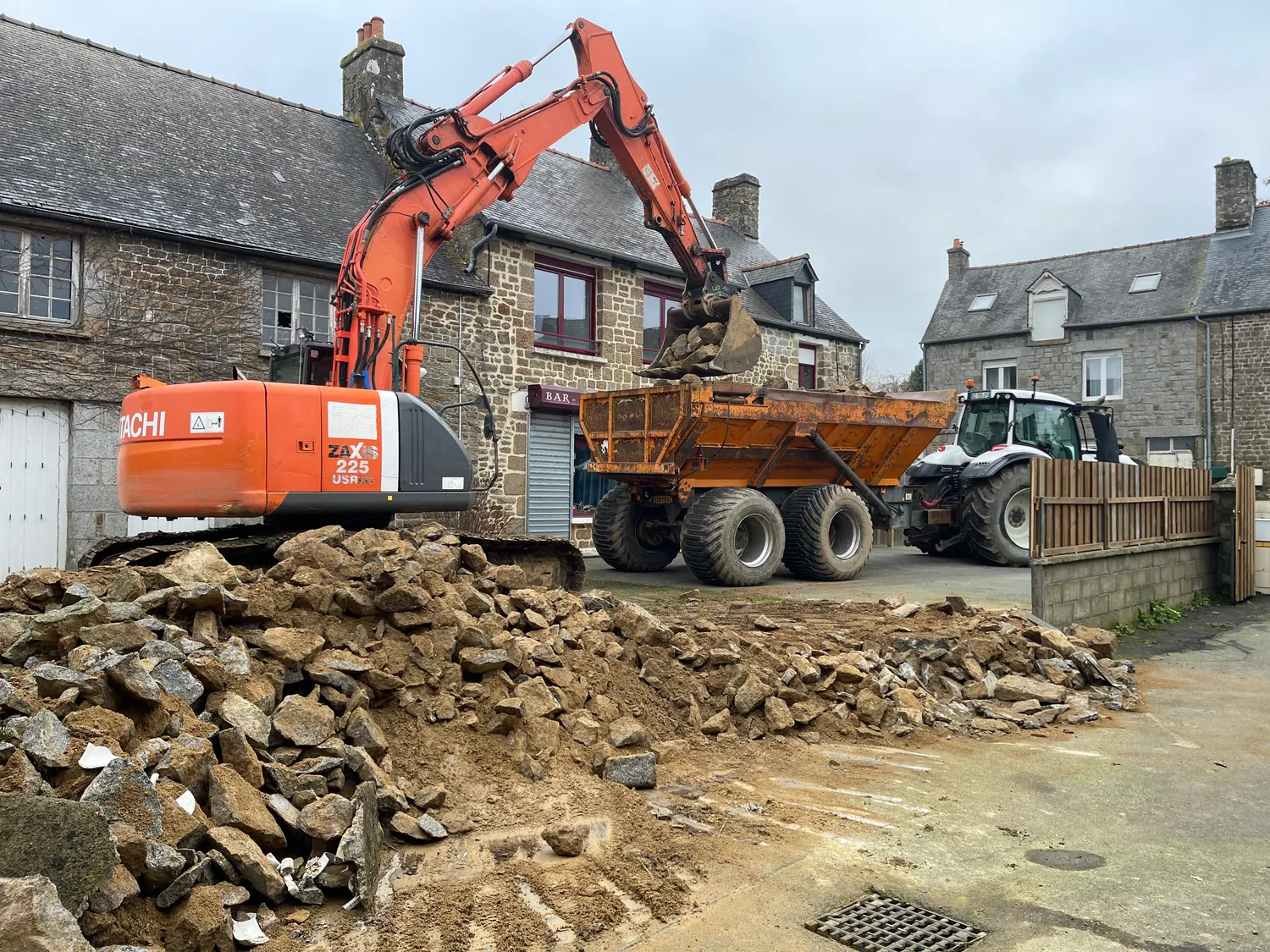 Chantier de démolition et concassage SARL Asline