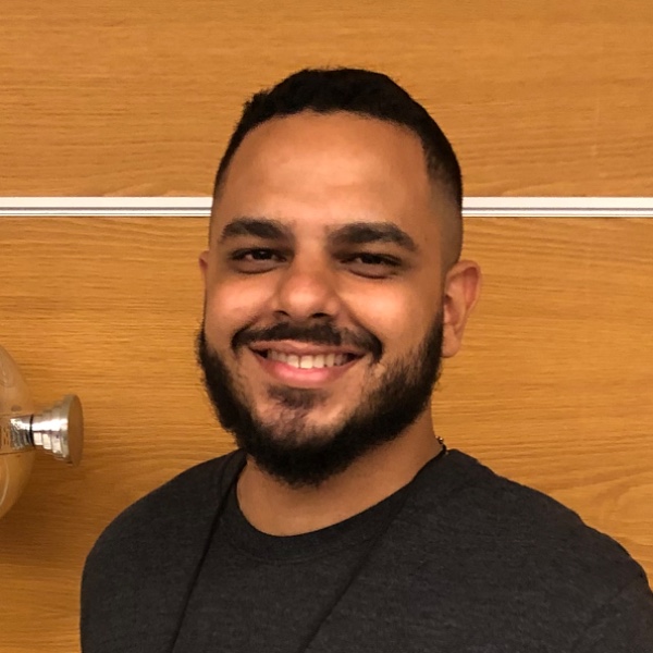 Geraldo Ramos, instrutor de direção em Guarulhos, SP